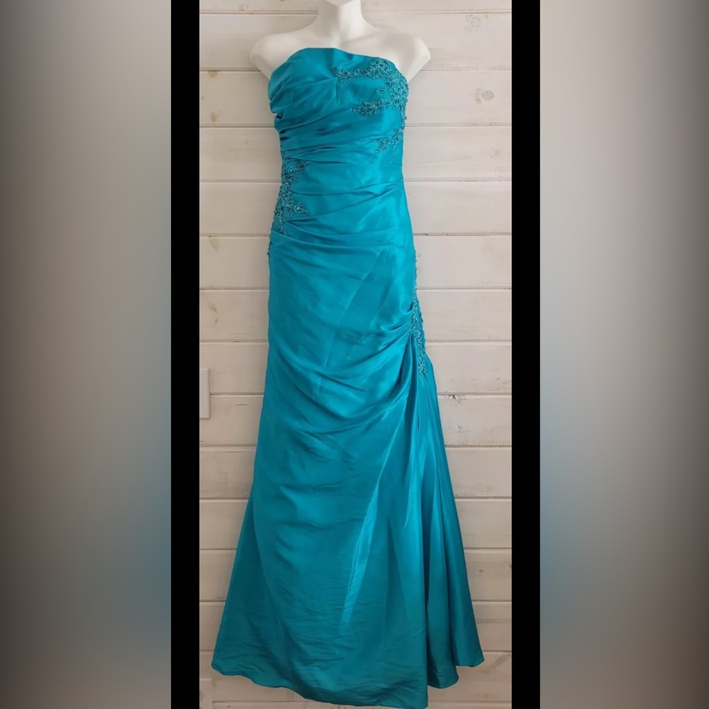 Blue Ruched Mermaid Prom Gown